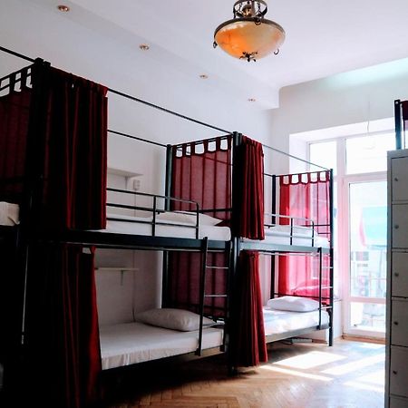 Borscht Hostel キエフ エクステリア 写真